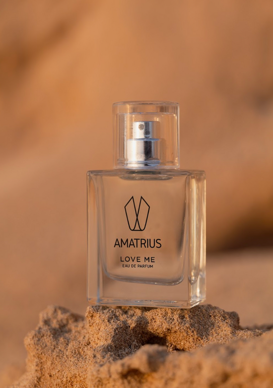 AMATRIUS LOVE ME – eau de parfum with Impact Scent, emotional fragrance, scent and mood
