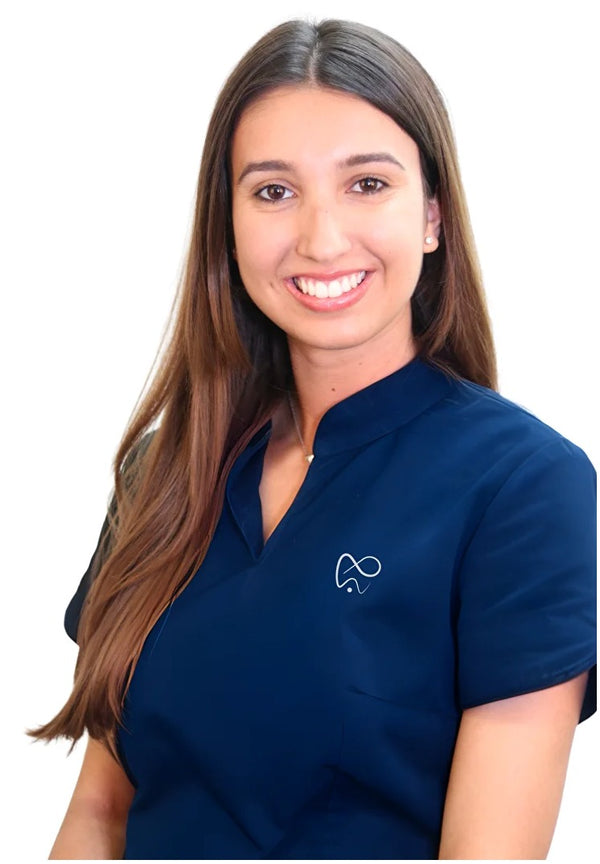 Dr. Ana Paz