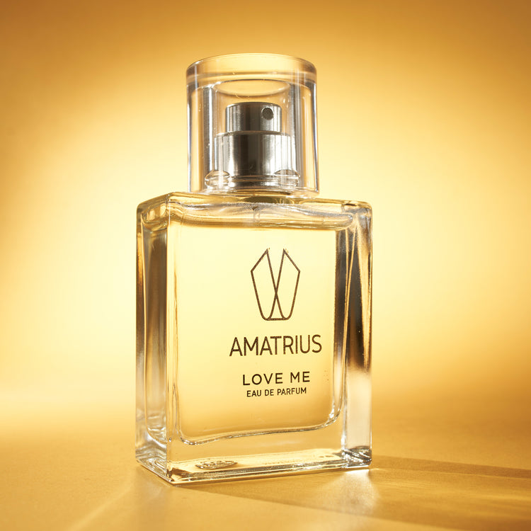 AMATRIUS LOVE ME – eau de parfum with Impact Scent, emotional fragrance, scent and mood
